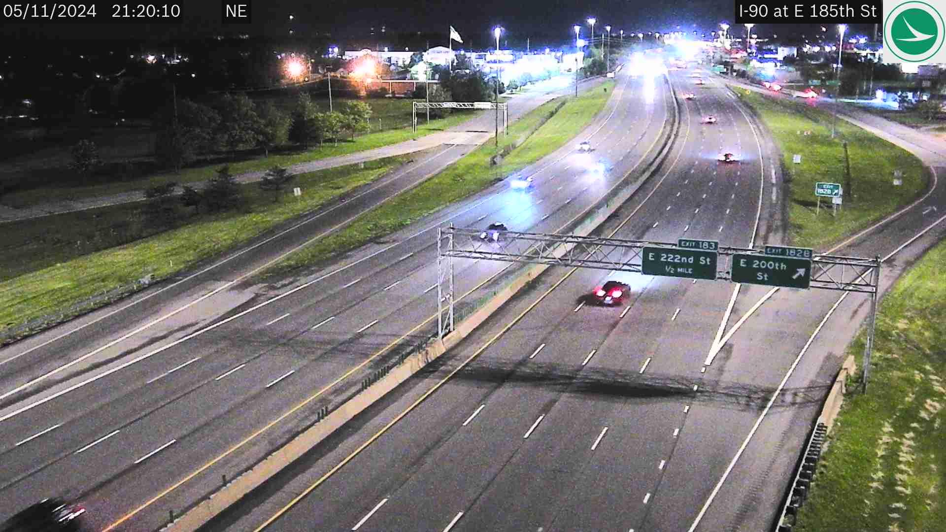 Traffic Cam Cleveland: I-90 at E 185th St Player