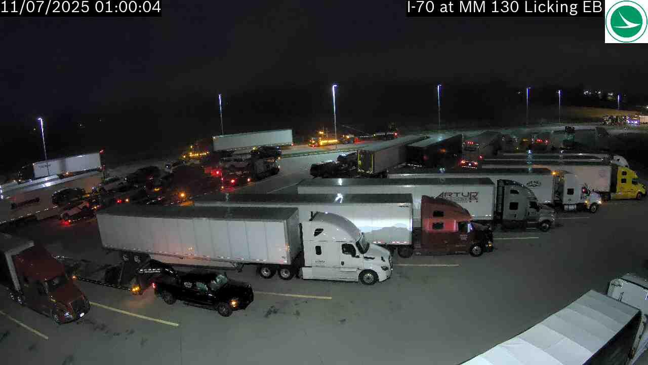 Traffic Cam Harbor Hills: I-70 EB Licking county rest area Player