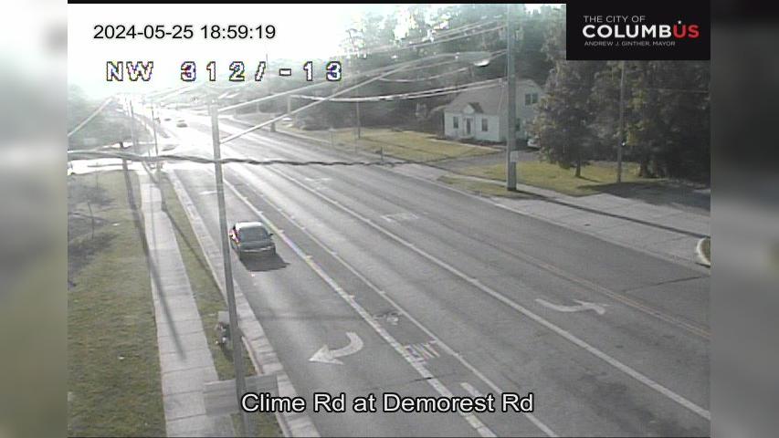 Traffic Cam Columbus: City of - Clime Rd at Demorest Rd Player