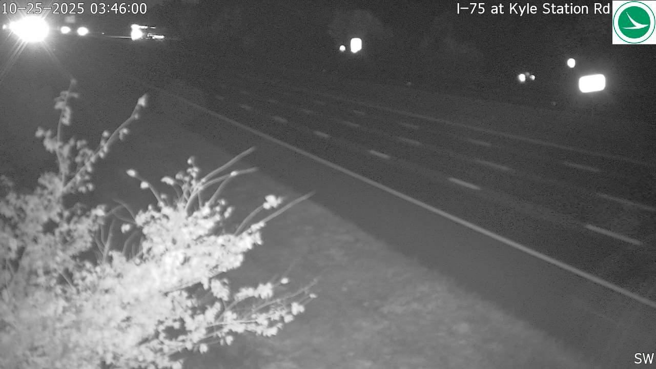 Traffic Cam Jericho: I-75 at Kyle Station Rd Player