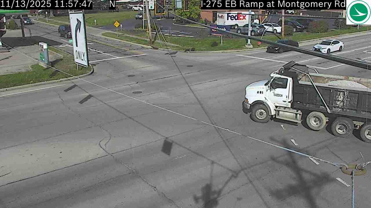 Traffic Cam Sixteen Mile Stand: I-275 EB Ramp at Montgomery Rd Player