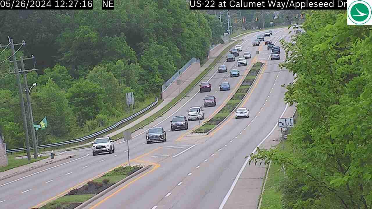 Traffic Cam Sixteen Mile Stand: US-22 at Calumet Way/Appleseed Dr Player