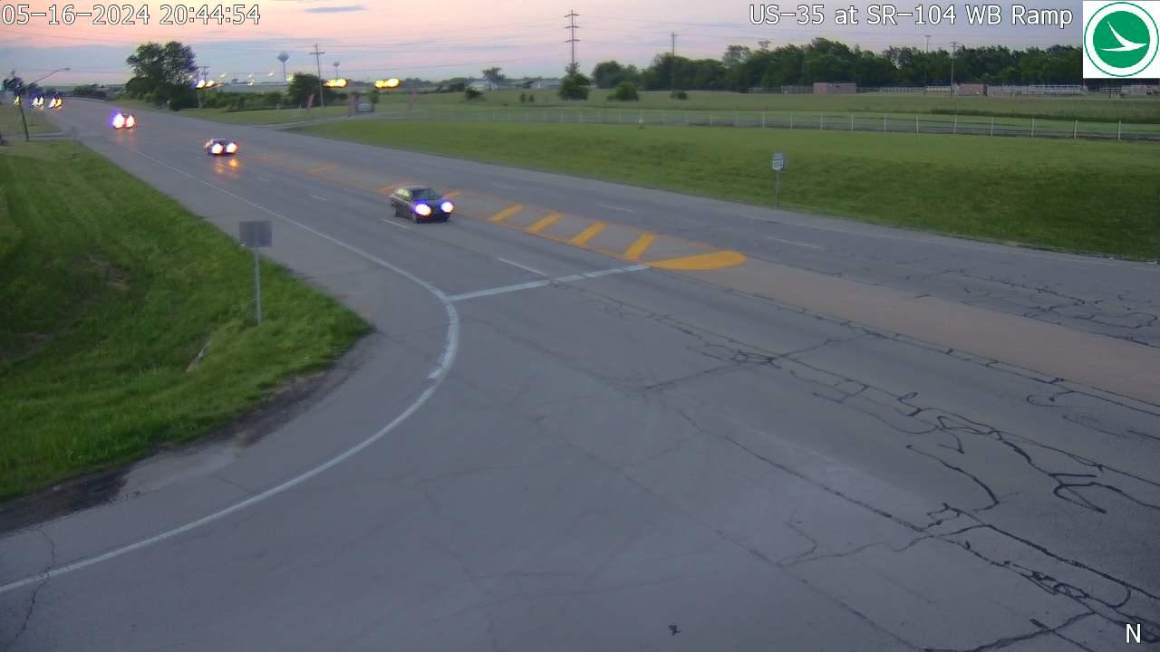 Traffic Cam Chillicothe: US-35 at SR-104 WB Ramp Player