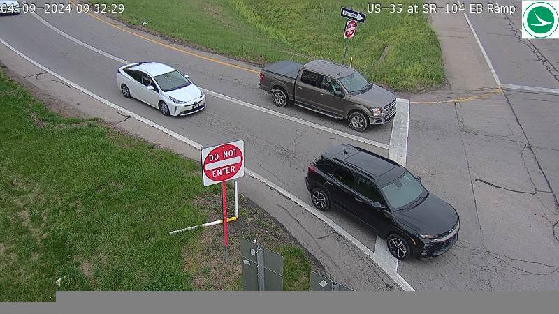 Traffic Cam Chillicothe: US-35 at SR-104 EB Ramp Player