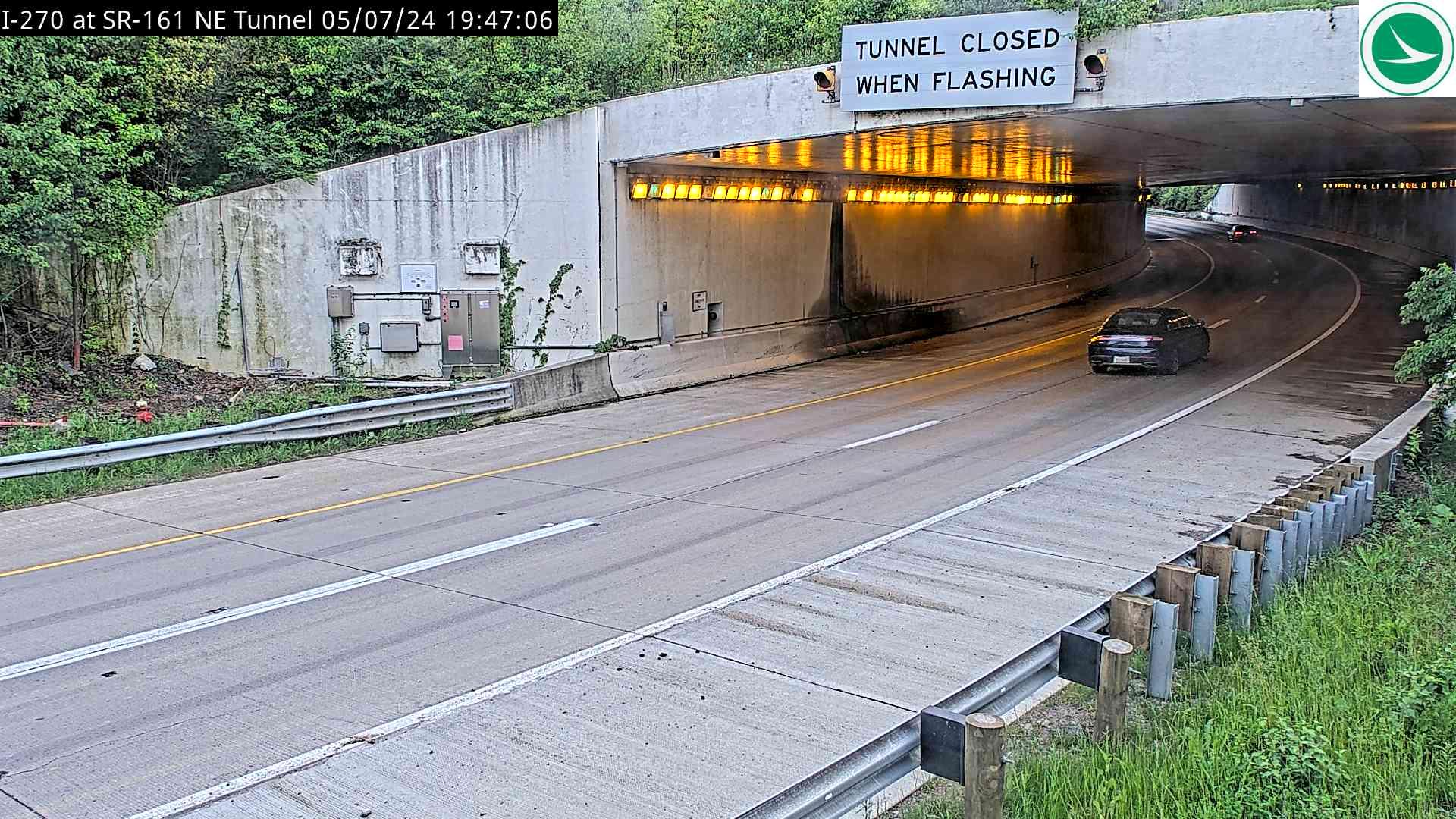 Pinhook: I-270 at SR-161 NE Tunnel Traffic Camera