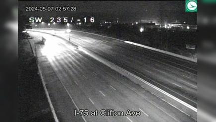 Clifton: I-75 at - Ave Traffic Camera