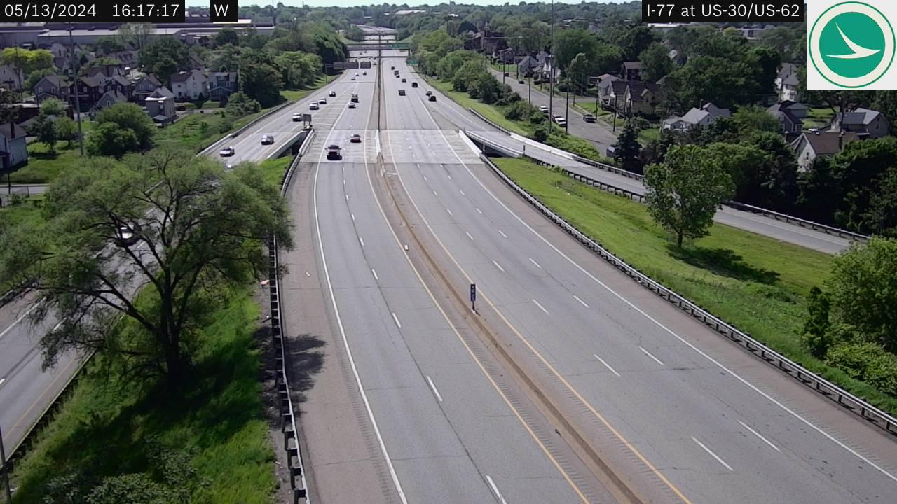 Canton: I-77 at US-30/US-62 Traffic Camera
