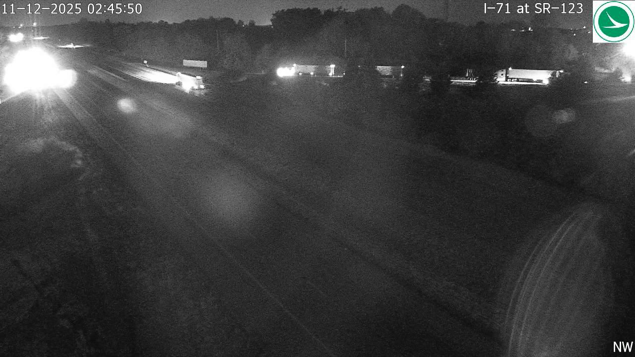 Traffic Cam Lebanon: I-71 at SR-123 Player