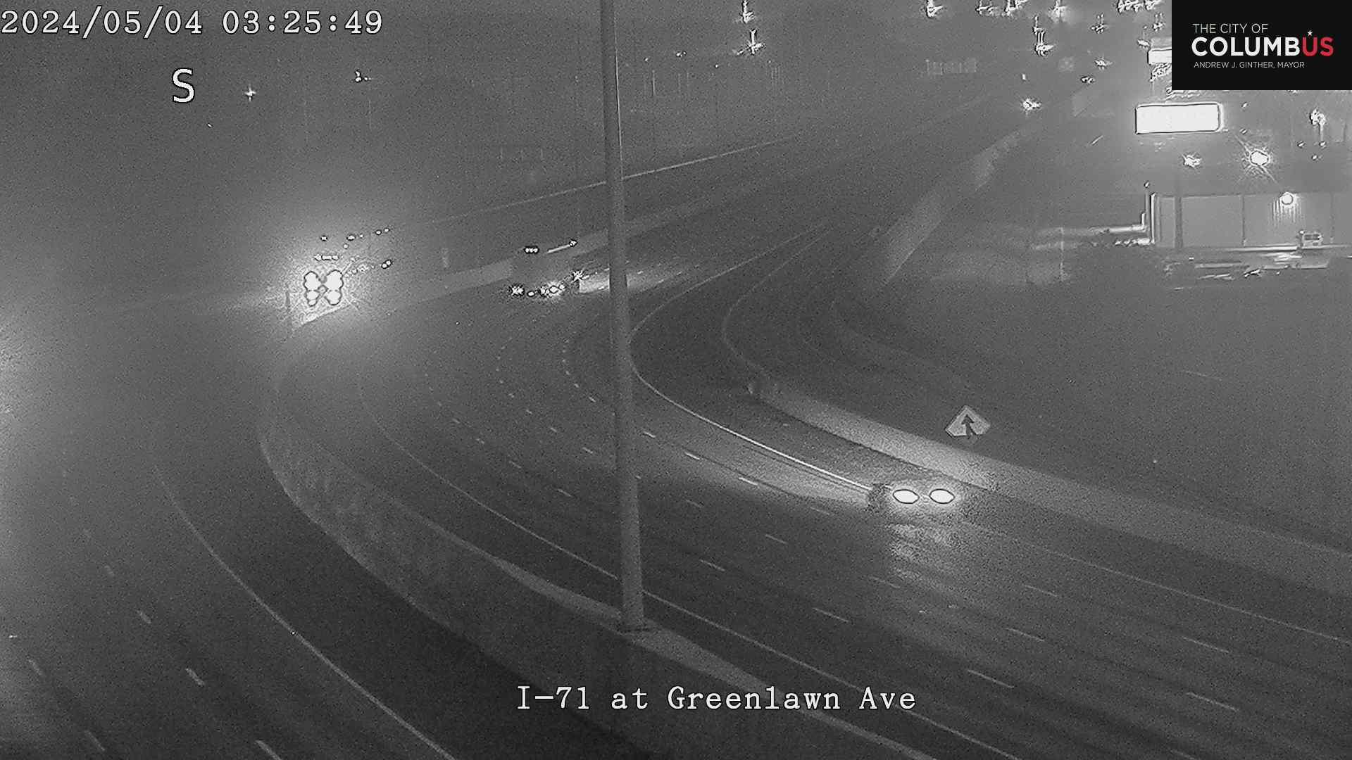 Traffic Cam Columbus: City of - I-71 at Greenlawn Ave Player