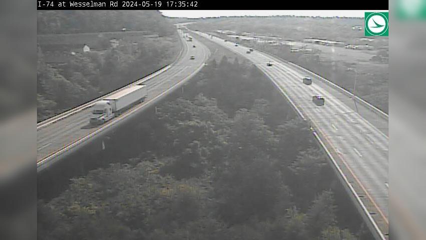 Traffic Cam Miami Station: I-74 at Wesselman Rd Player