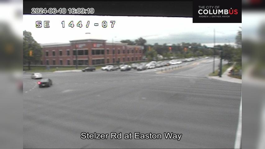 Traffic Cam Columbus: City of - Stelzer Rd at Easton Way Player