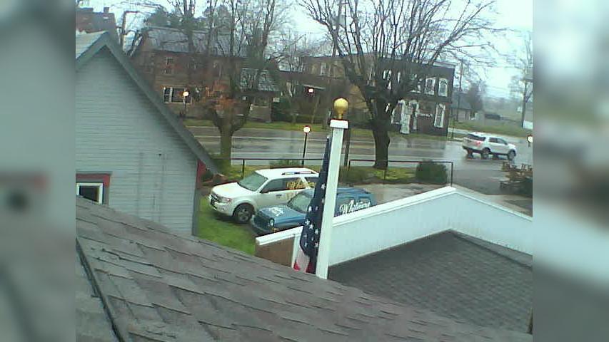 Traffic Cam Winesburg: Fire Department - Whitmer's Player