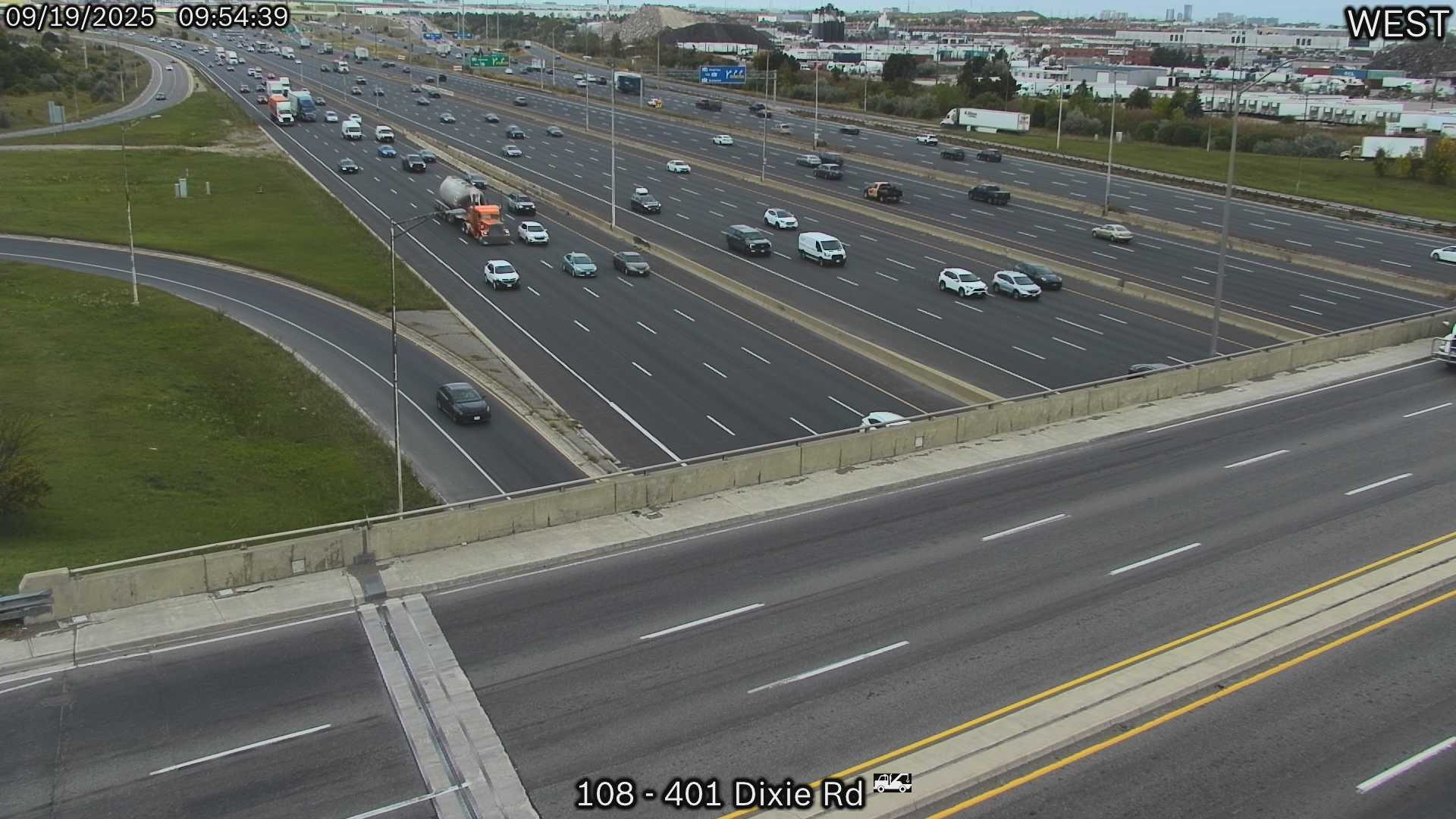 Traffic Cam Highway 401 near Dixie Road Player