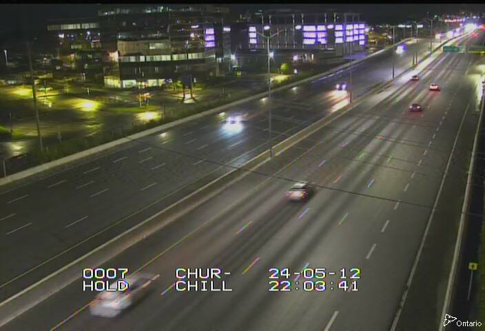 Traffic Cam Highway 417 north of Carling Avenue Player