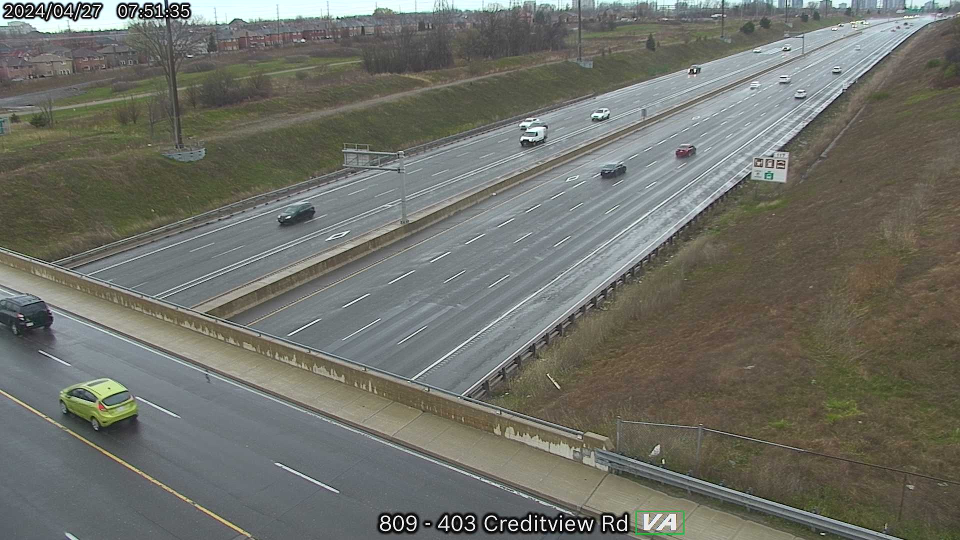 Traffic Cam Highway 403 near Creditview Road Player
