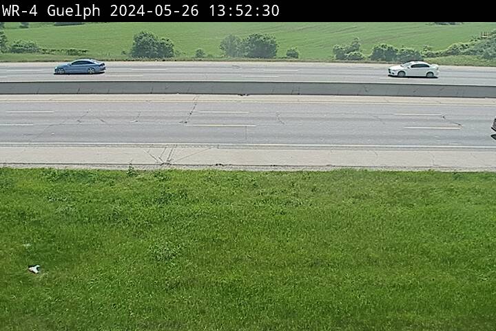 Traffic Cam Highway 401 near Highway 6 - South Player