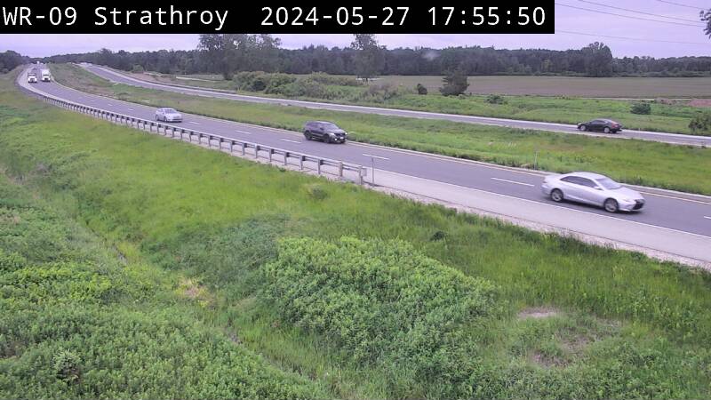 Traffic Cam Highway 402 near Inadale Drive - East Player