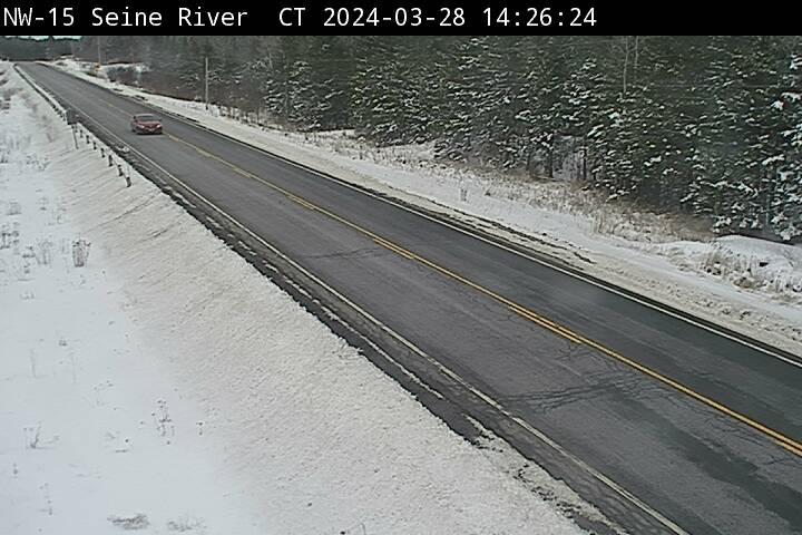 Traffic Cam Highway 11 near Camp River Rd (Central Time) - West Player