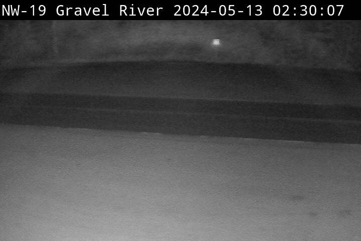 Traffic Cam Highway 17 near Gravel River - South Player