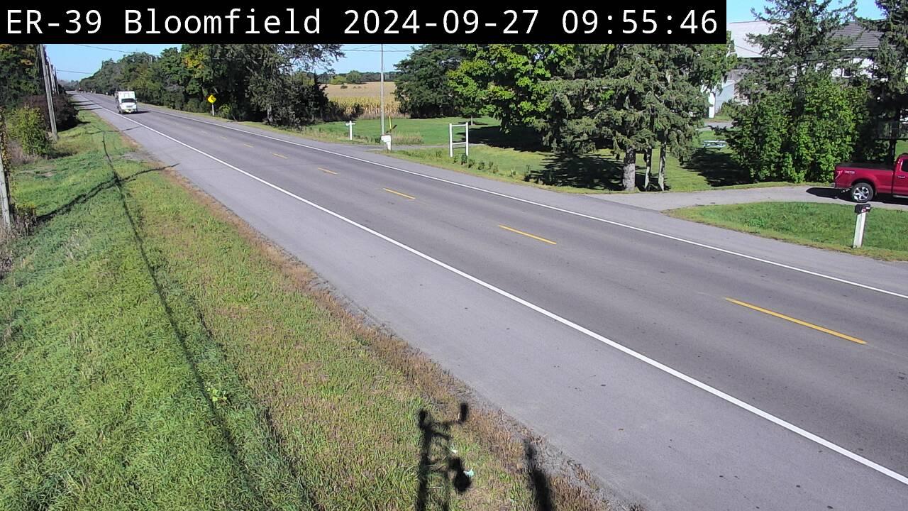 Traffic Cam Bloomfield: Highway 62 near Highway Player