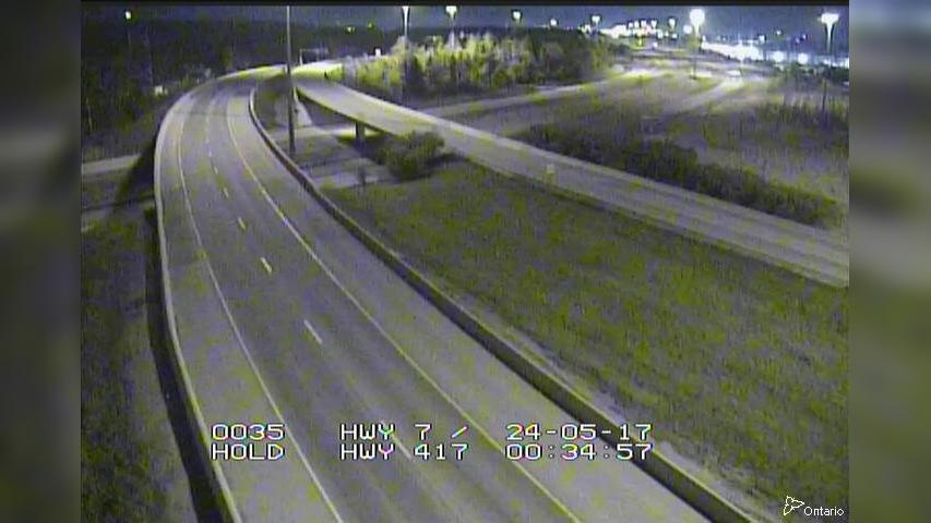 Traffic Cam Ottawa: 417 NEAR HIGHWAY Player
