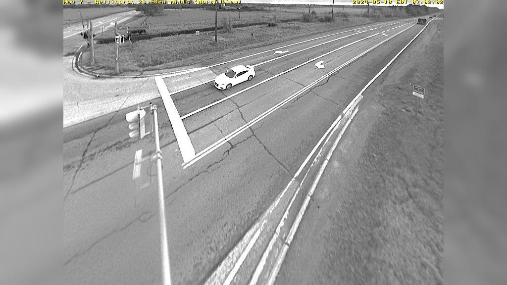 Traffic Cam Guelph Junction: Highway 7 near Eden Mills Player