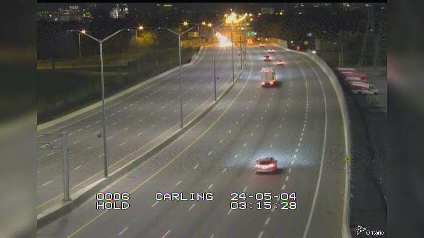 Traffic Cam (Old) Ottawa: Highway 417 south of Carling Avenue Player