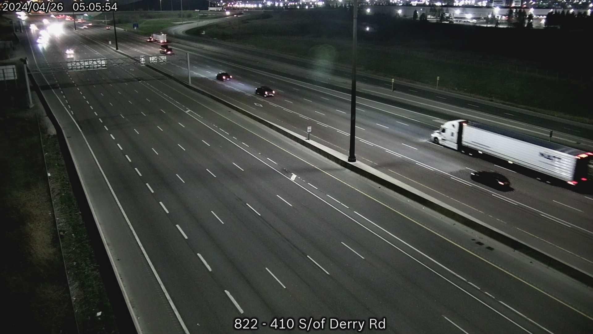 Mississauga: Highway 410 south of Derry Road Traffic Camera