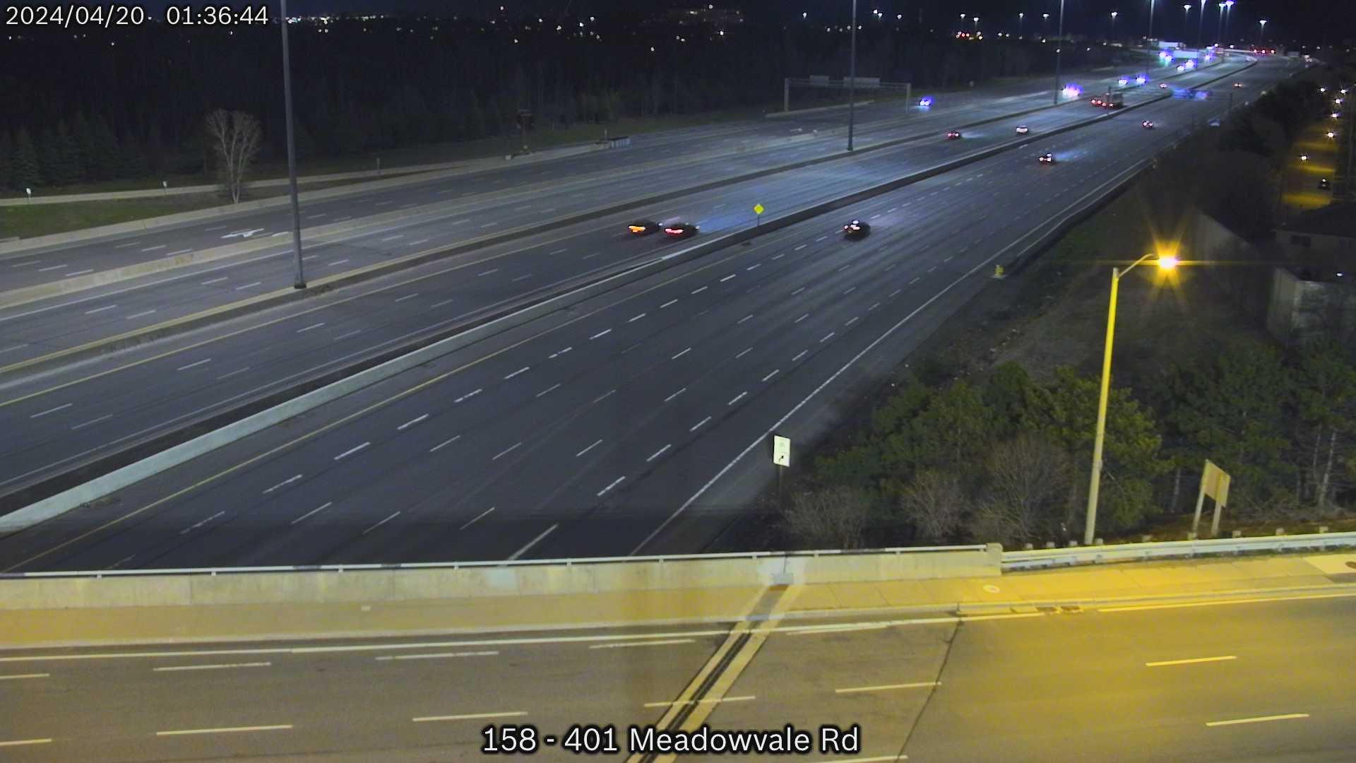Traffic Cam Scarborough: Highway 401 near Meadowvale Road Player
