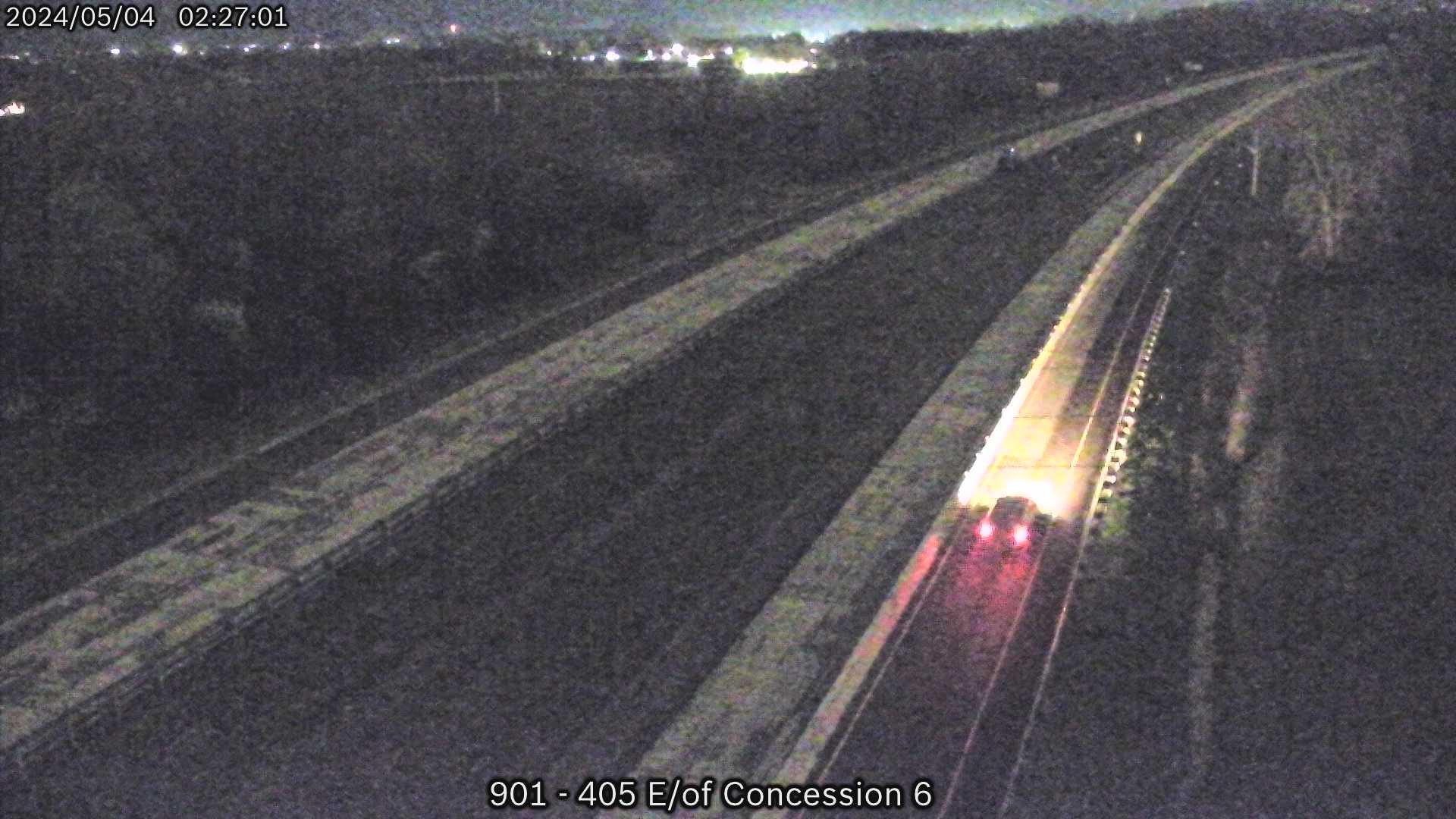 Traffic Cam Niagara-on-the-Lake: Highway 405 East of Concession 6 Road Player