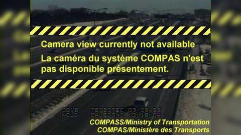Mississauga: Highway 401 near Hurontario Street Traffic Camera