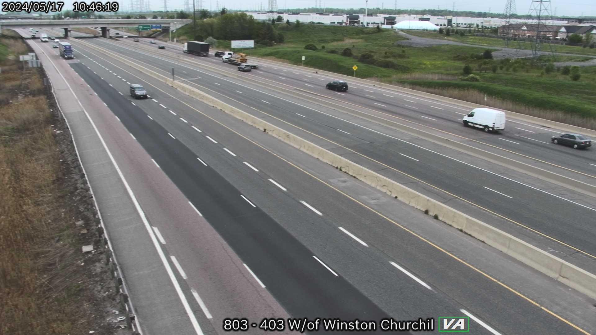 Traffic Cam Mississauga: Highway 403 west of Winston Churchill Player