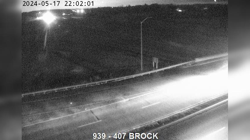 Traffic Cam Pickering: 407 near Brock Road Player