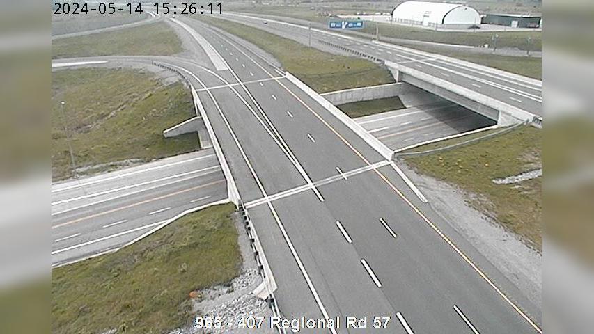 Traffic Cam Clarington: Highway 407 near Regional Rd Player