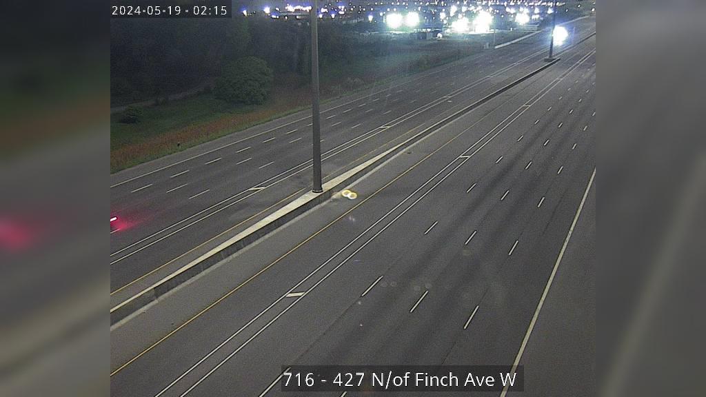 Traffic Cam West Humber-Clairville: Highway 427 North of Finch Avenue W Player