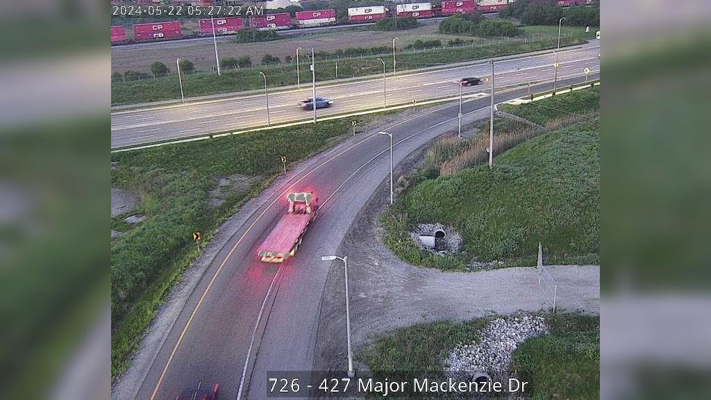 Vaughan: Highway 427 near Major Mackenzie Drive Traffic Camera