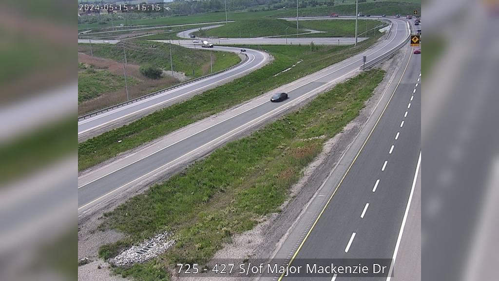 Traffic Cam Vaughan: Highway 427 South of Major Mackenzie Drive Player