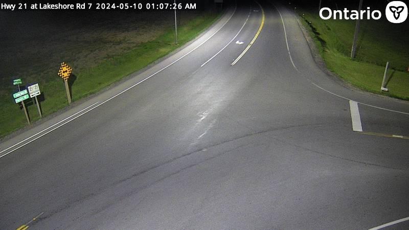 Lambton Shores: Highway 21 at Lakeshore Rd Traffic Camera