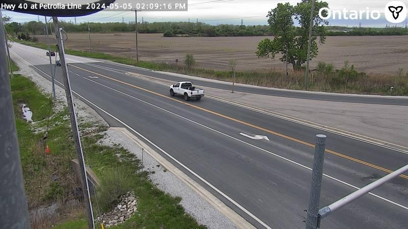 St. Clair: Highway 40 at Petrolia Line Traffic Camera