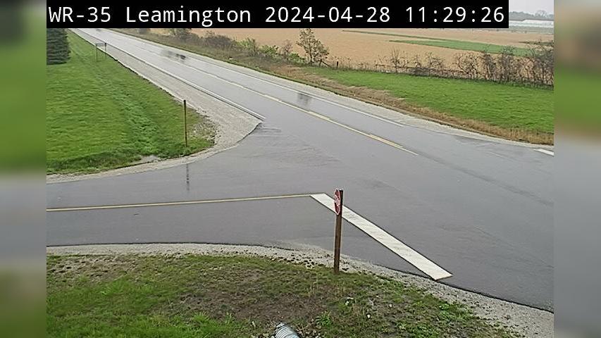 Traffic Cam Leamington: Highway 3 near Morse Rd Player