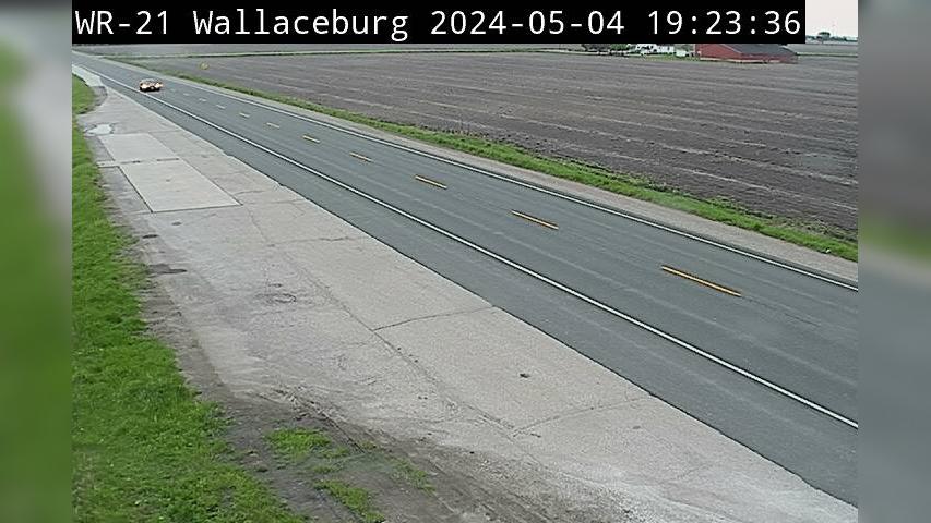 Wallaceburg: Highway 40 near Meadowvale Line Traffic Camera