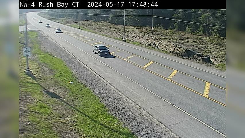 Traffic Cam Unorganized Kenora District: Highway 17 near Rush Bay Rd (Central Time) Player