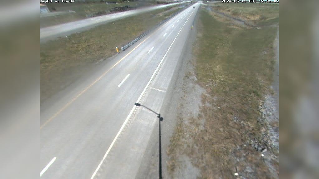 Traffic Cam French River: Highway 69 at Highway Player