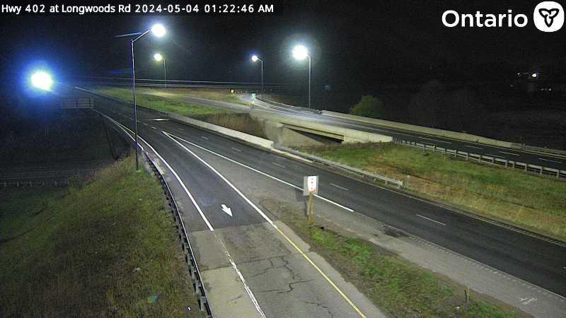 Traffic Cam Strathroy-Caradoc: Highway 402 at Longwoods Rd Player