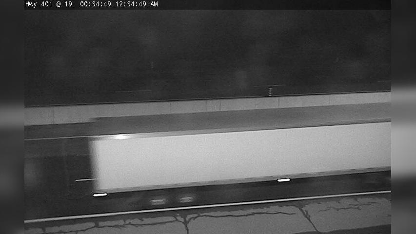 South-West Oxford: Highway 401 at Highway Traffic Camera