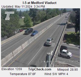 Traffic Cam I-5 at Medford Viaduct Player