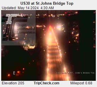 Traffic Cam US 30 at St Johns Bridge Top Player