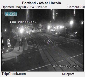 Traffic Cam Portland - 4th at Lincoln Player