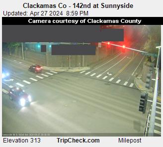 Traffic Cam Clackamas Co - 142nd at Sunnyside Player