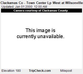 Traffic Cam Clackamas Co - Town Center Lp West at Wilsonville Rd. Player
